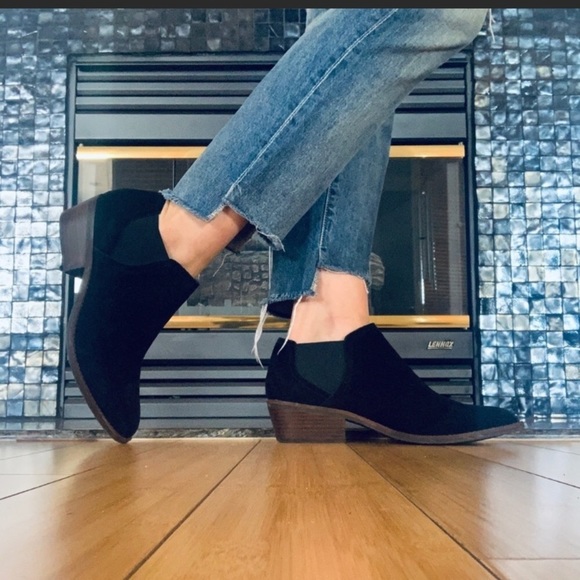 Lucky Brand FRONA CHELSEA Suede Black Ankle Boot - Picture 12 of 13